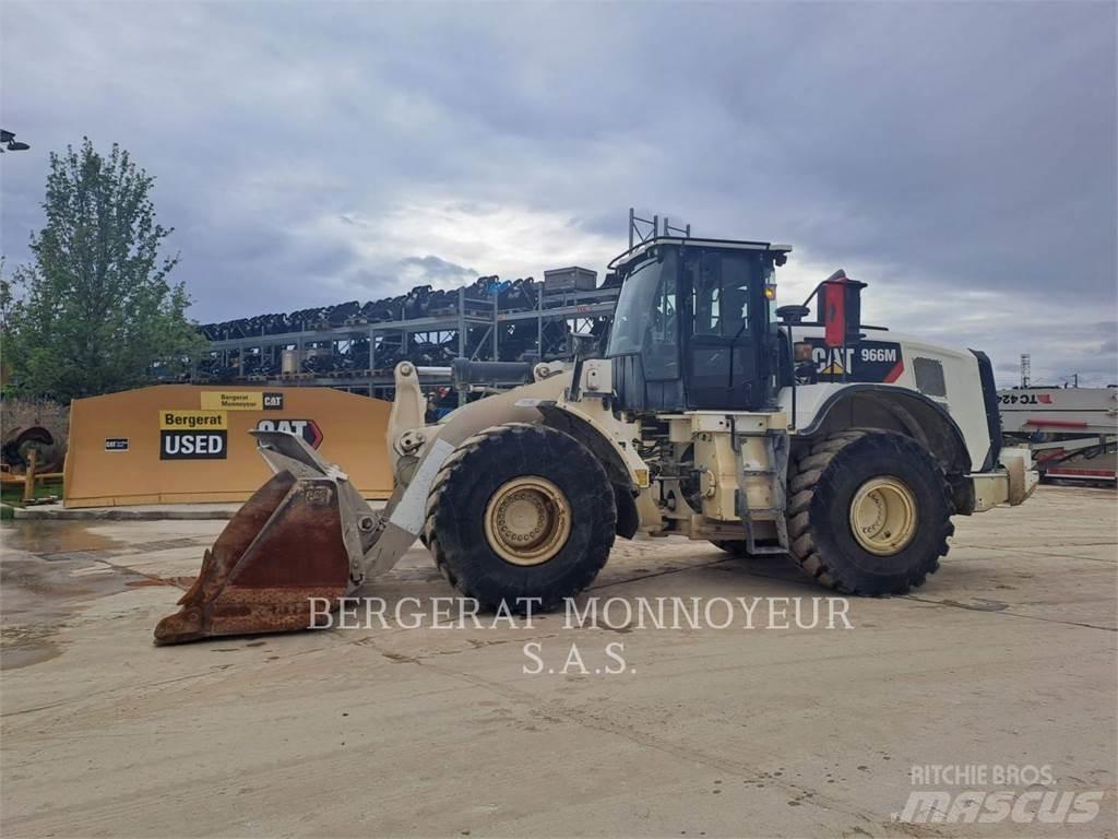 CAT 966M Utovarivači na kotačima