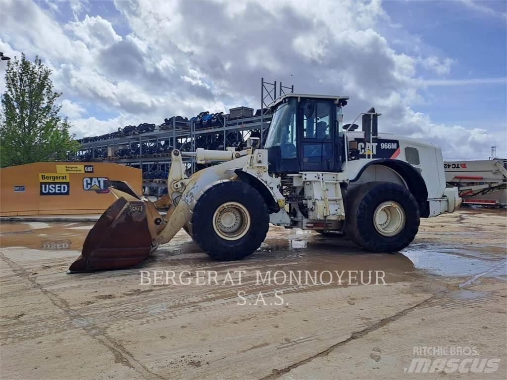 CAT 966M Utovarivači na kotačima
