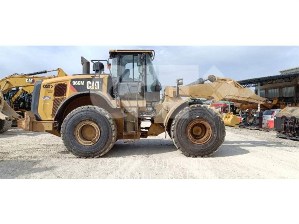 CAT 966M Utovarivači na kotačima