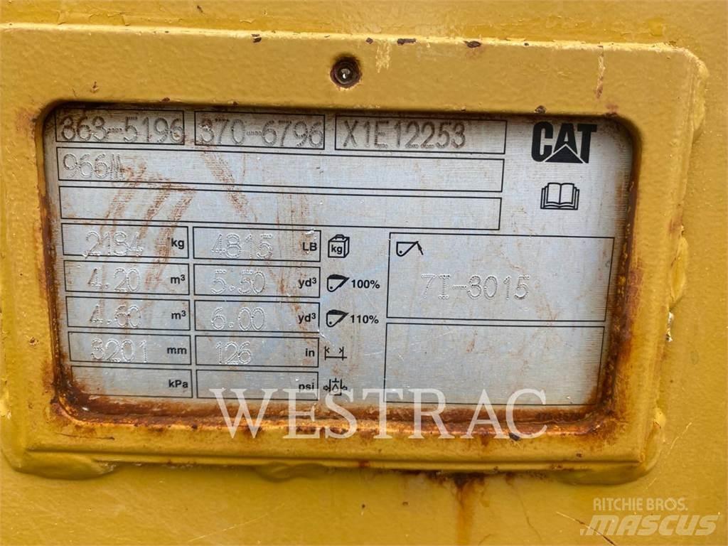 CAT 966M Utovarivači na kotačima