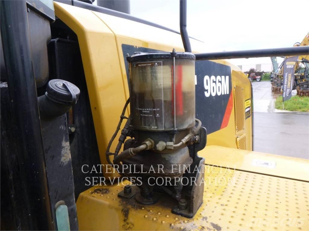 CAT 966M Utovarivači na kotačima