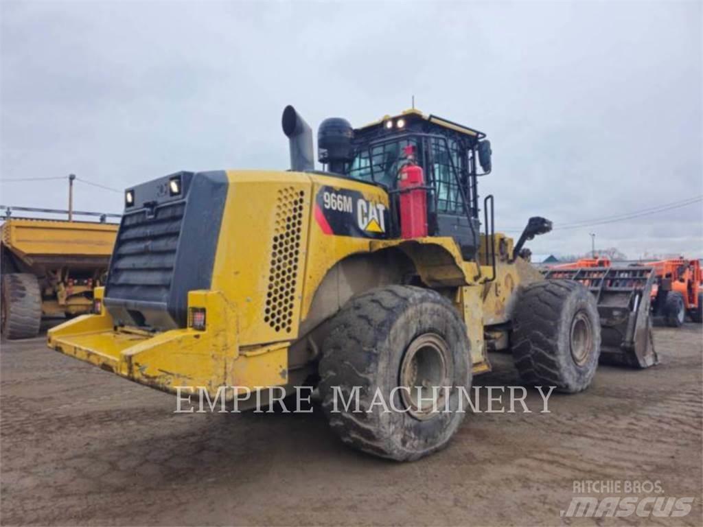 CAT 966M Utovarivači na kotačima