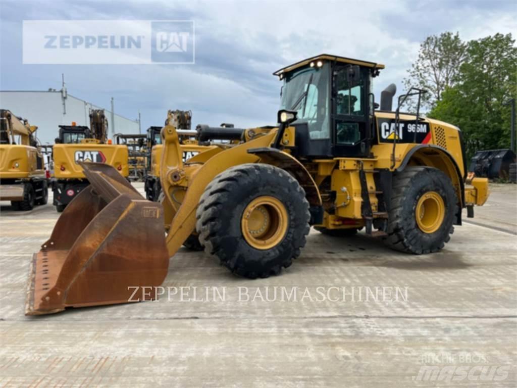 CAT 966M Utovarivači na kotačima
