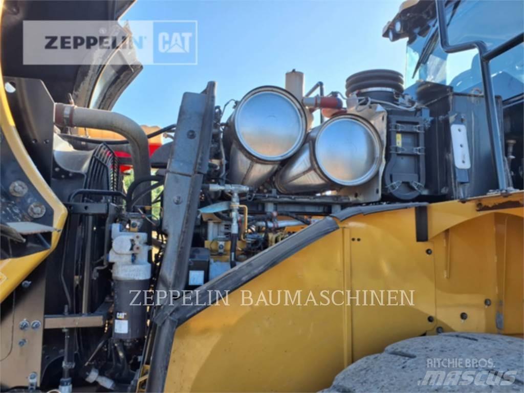 CAT 966M Utovarivači na kotačima