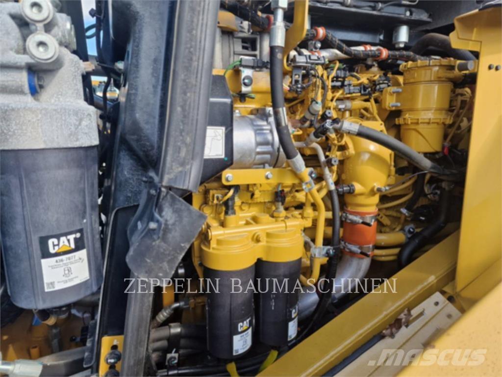 CAT 966M Utovarivači na kotačima