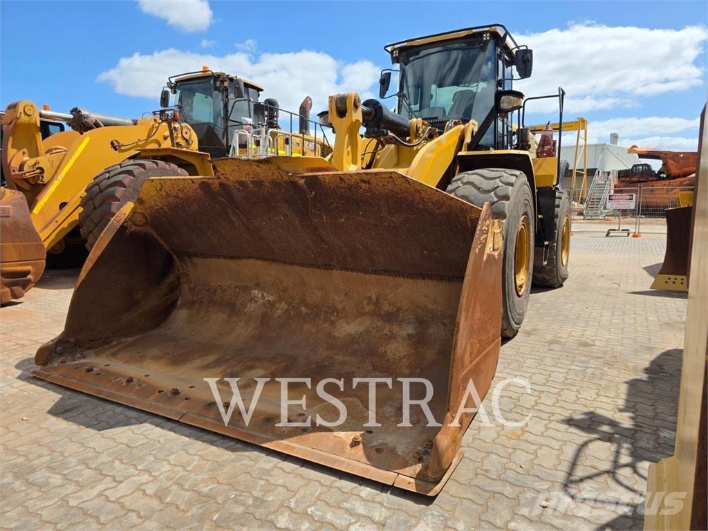 CAT 966M Utovarivači na kotačima