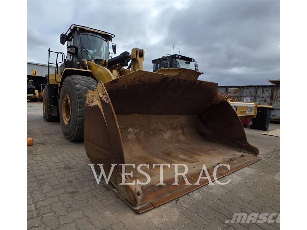 CAT 966M Utovarivači na kotačima