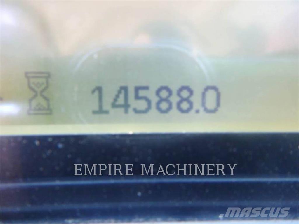 CAT 966M Utovarivači na kotačima