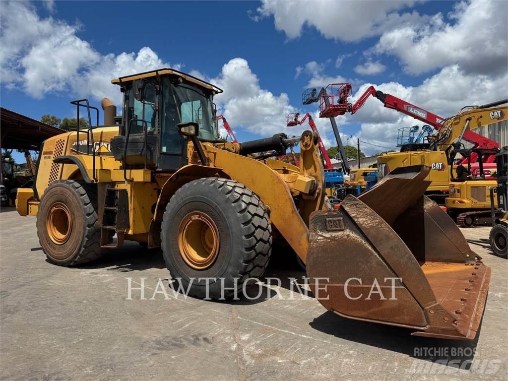 CAT 966M Utovarivači na kotačima