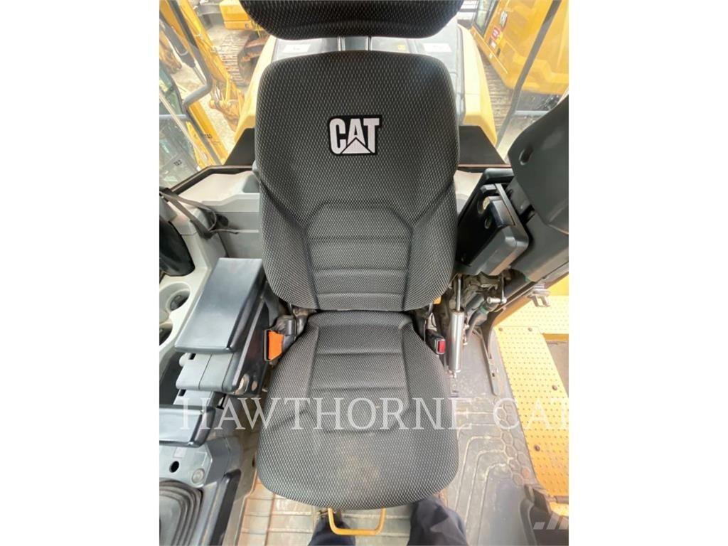 CAT 966M Utovarivači na kotačima