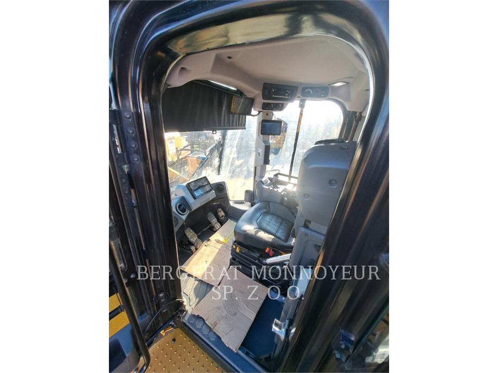 CAT 972 Utovarivači na kotačima