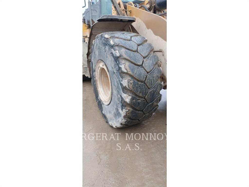 CAT 972M Utovarivači na kotačima
