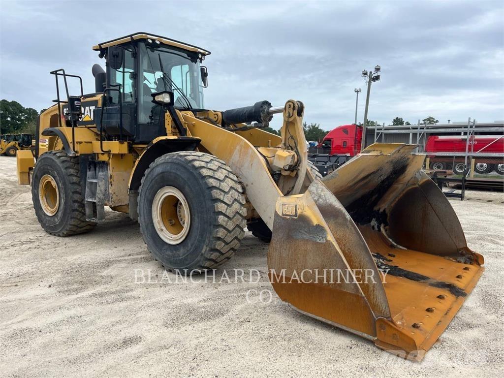 CAT 972M Utovarivači na kotačima