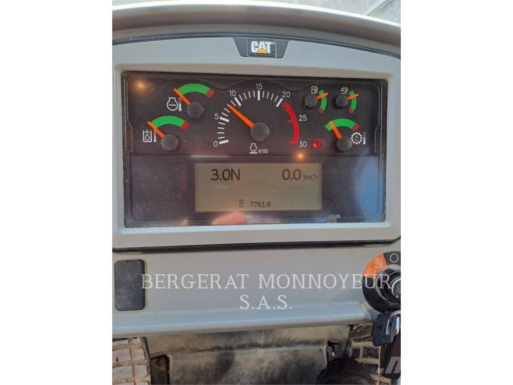 CAT 972M XE Utovarivači na kotačima