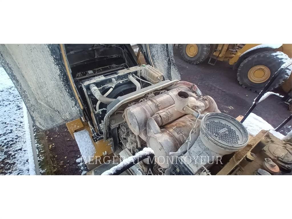 CAT 980M Utovarivači na kotačima