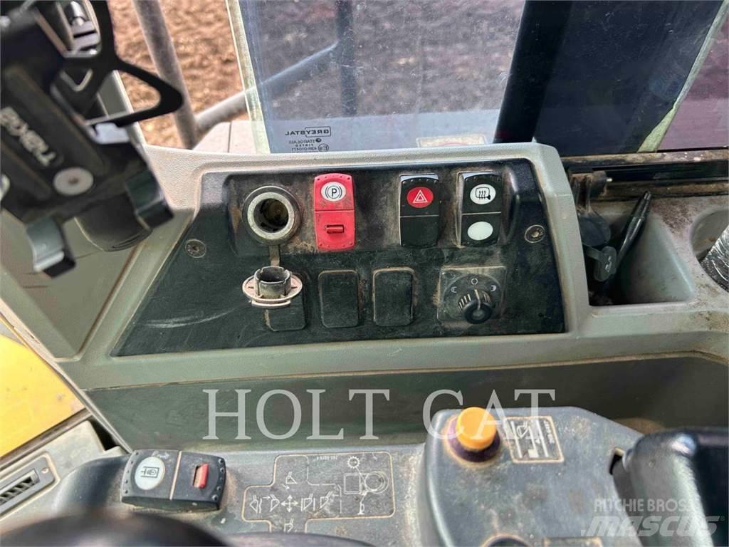 CAT 980M Utovarivači na kotačima