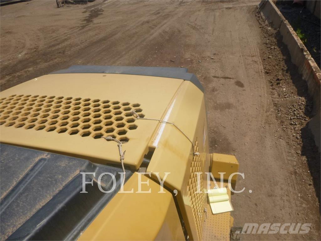 CAT 980M Utovarivači na kotačima