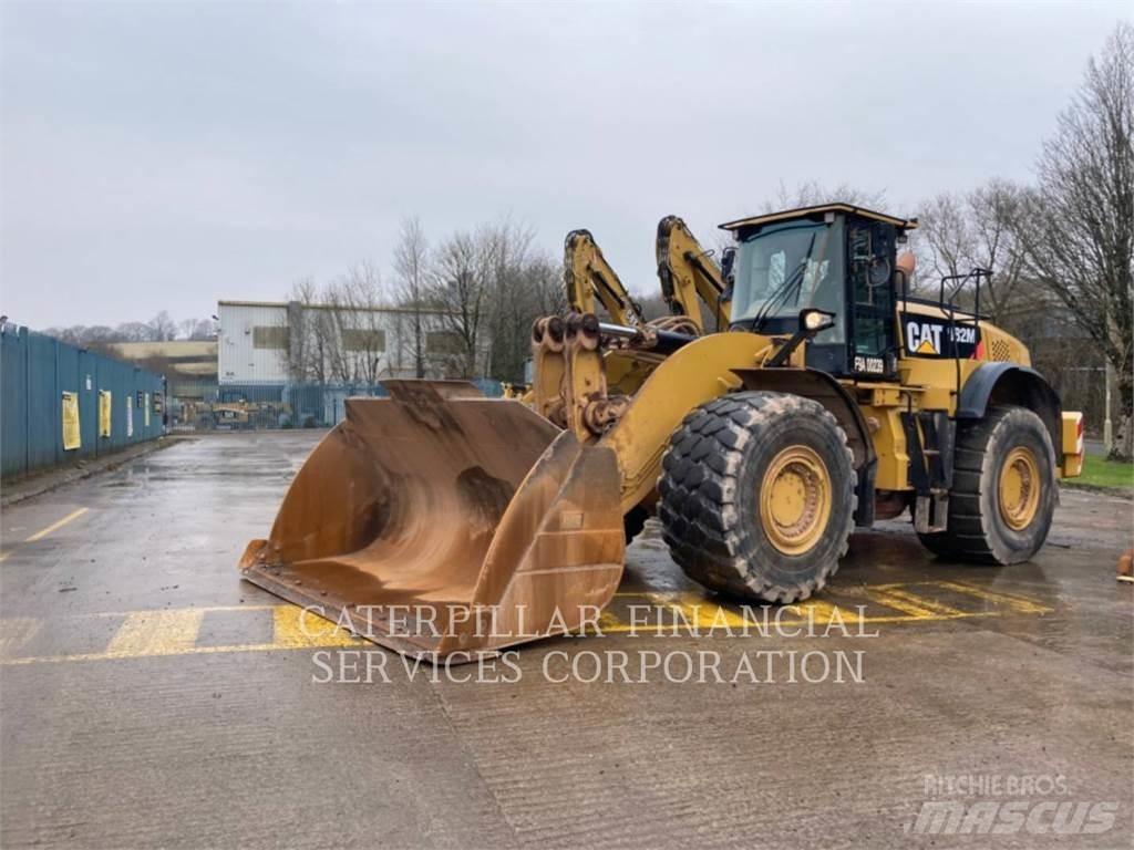 CAT 982M Utovarivači na kotačima