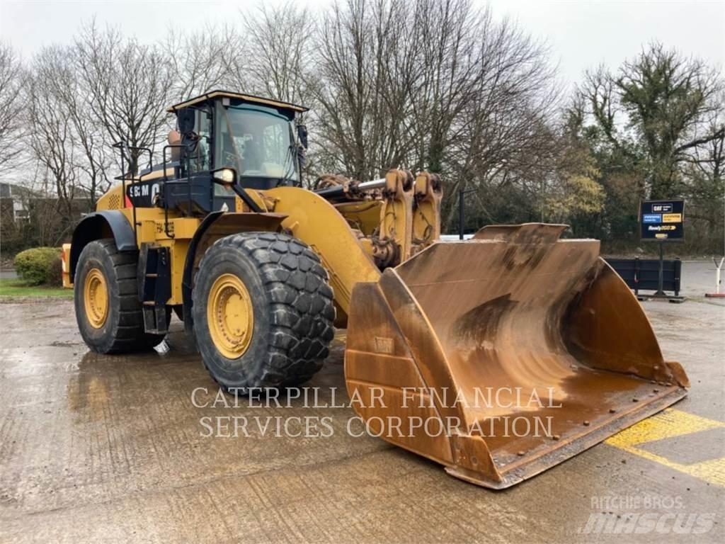 CAT 982M Utovarivači na kotačima