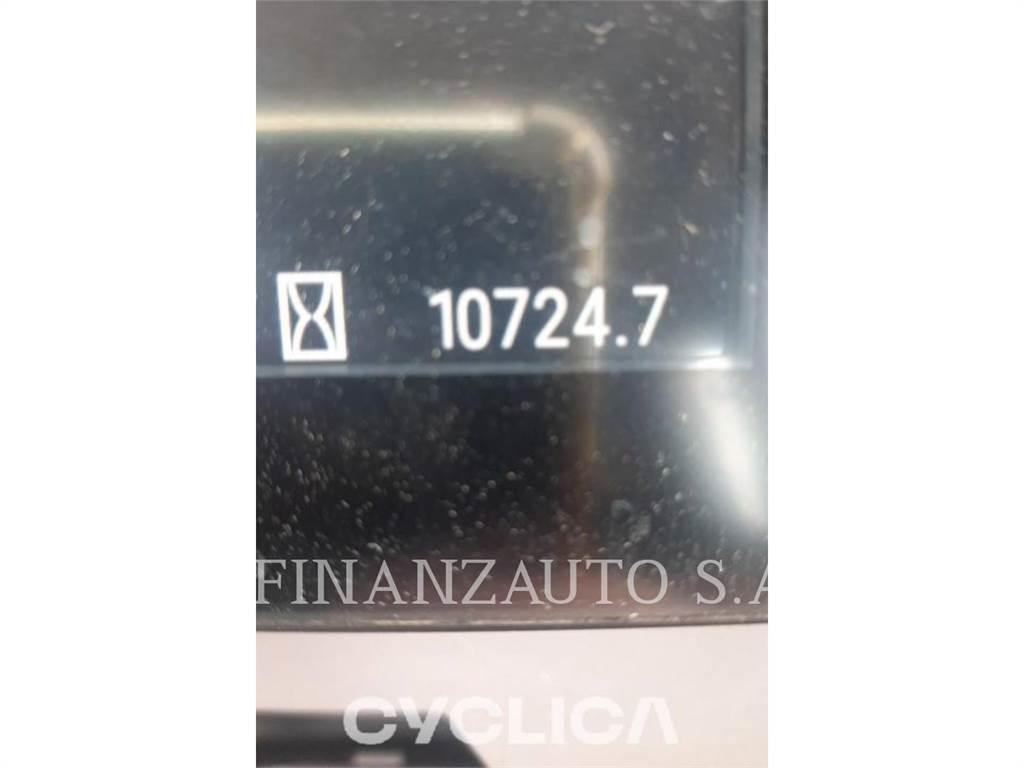 CAT 982M Utovarivači na kotačima