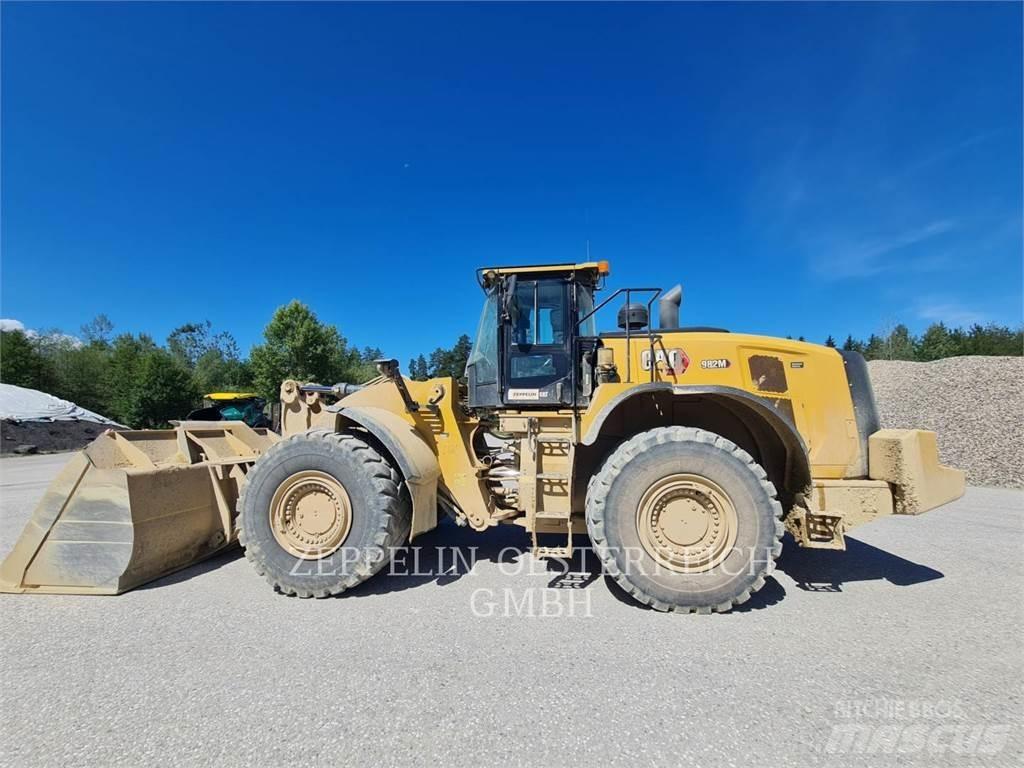 CAT 982M Utovarivači na kotačima