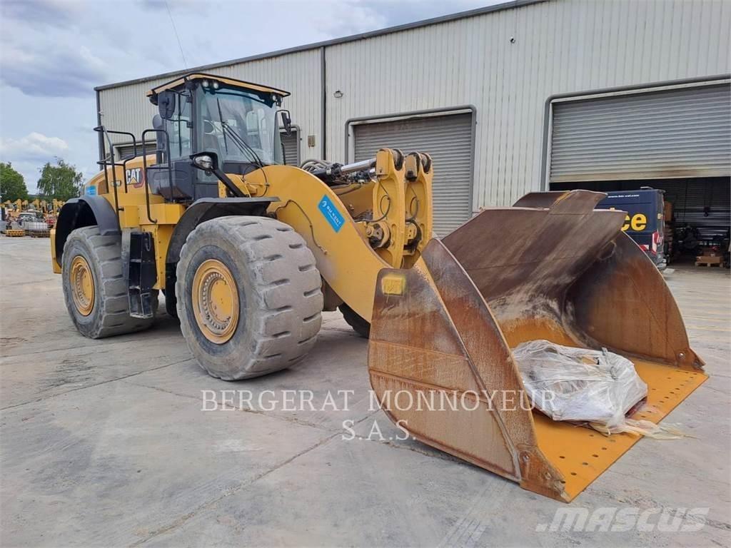 CAT 982M Utovarivači na kotačima