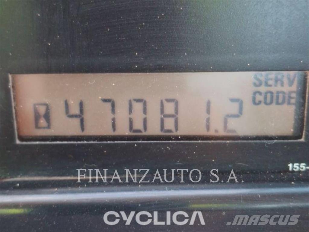 CAT 988G Utovarivači na kotačima