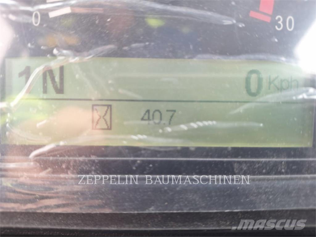 CAT 988GC Utovarivači na kotačima