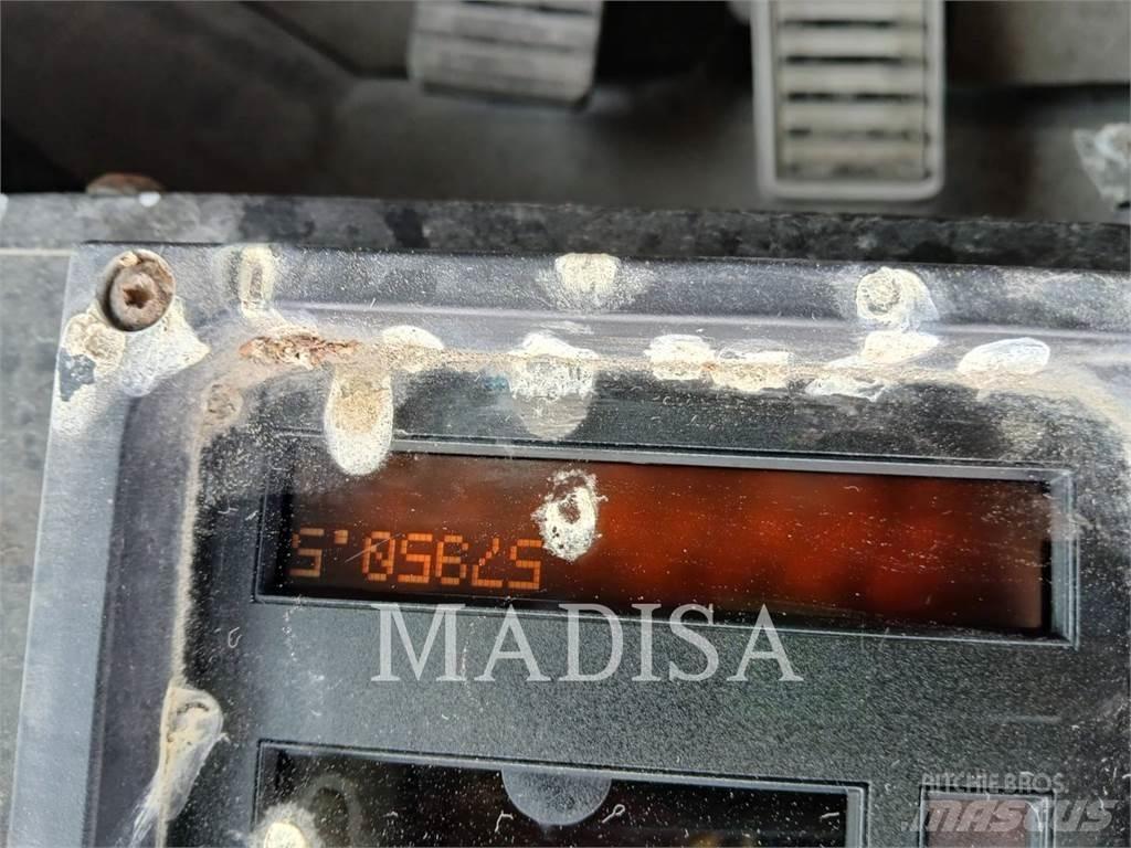 CAT 992G Utovarivači na kotačima