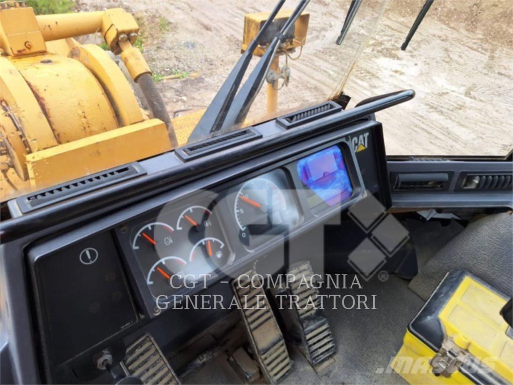 CAT 992G Utovarivači na kotačima