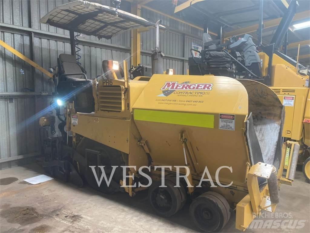 CAT AP-300 Asfaltni finišeri