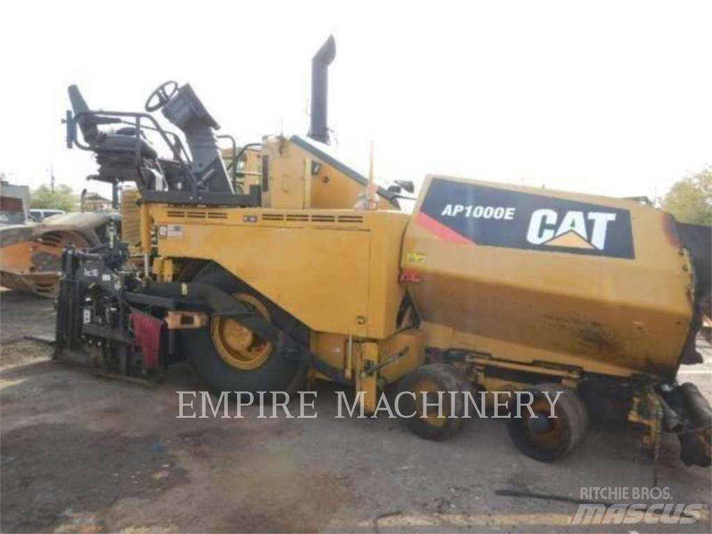 CAT AP1000E Asfaltni finišeri