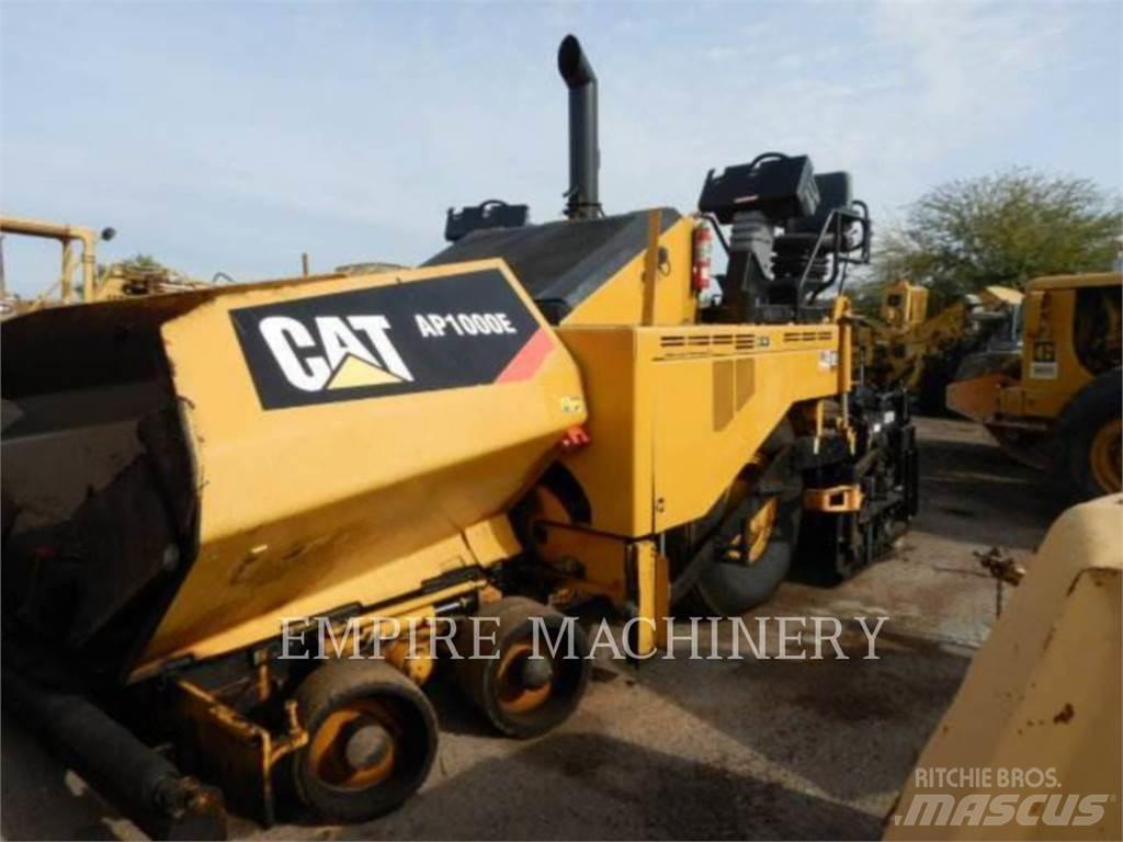 CAT AP1000E Asfaltni finišeri