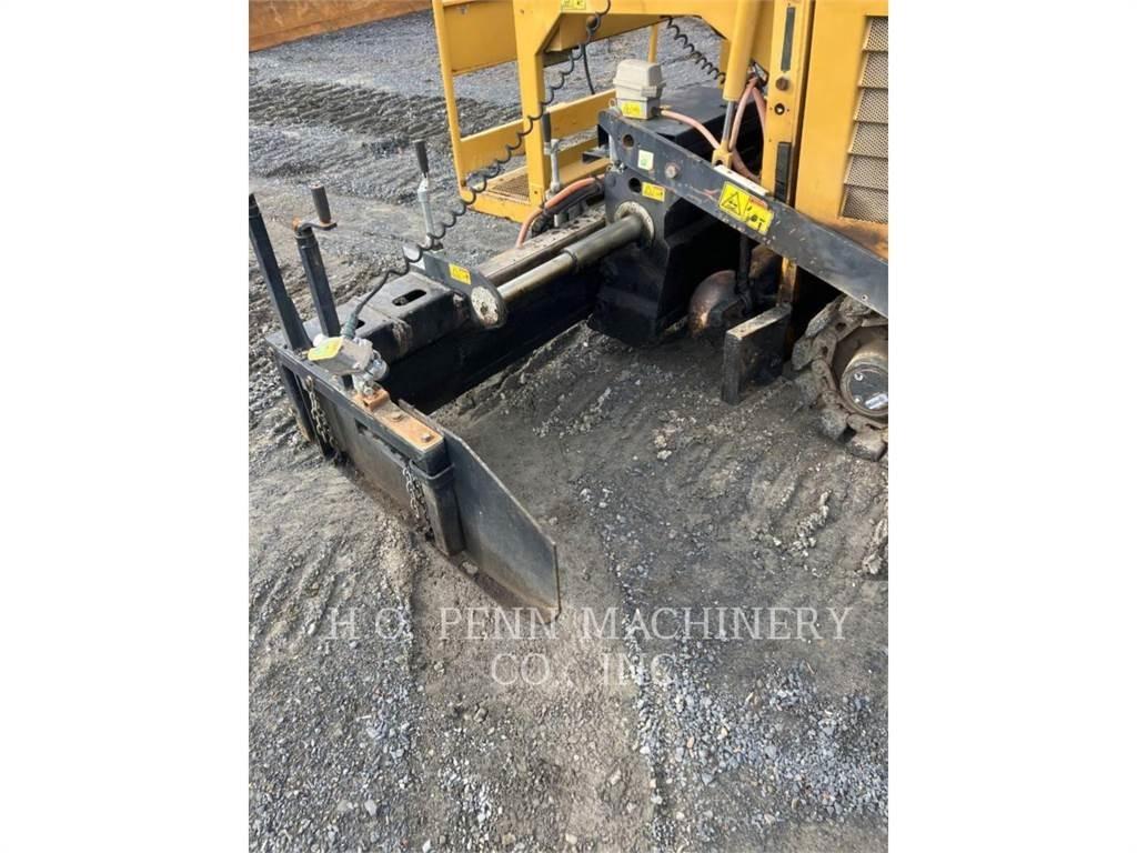CAT AP255E Asfaltni finišeri