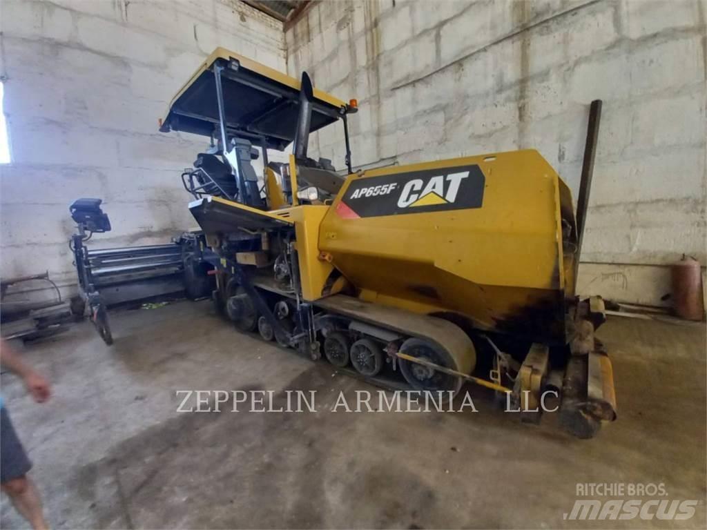 CAT AP655FLRC Asfaltni finišeri