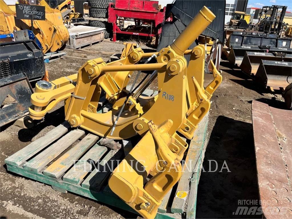 CAT ATTACHMENTS 14M Skarifikatori