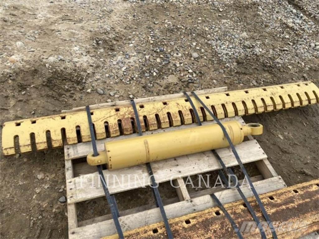 CAT ATTACHMENTS 14M Sniježne freze