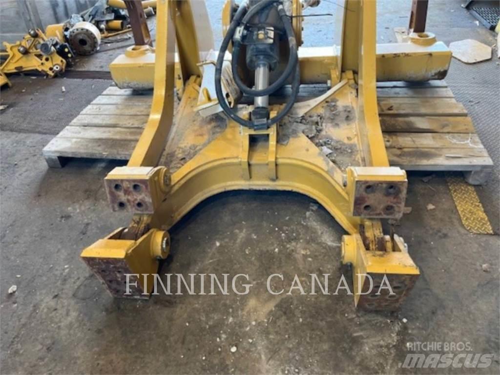 CAT ATTACHMENTS D6T Skarifikatori