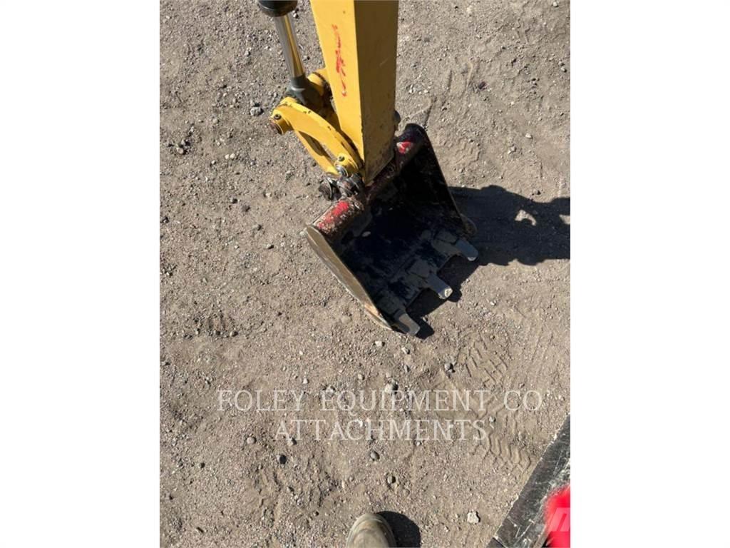 CAT BK300P15 Bageri gusjeničari