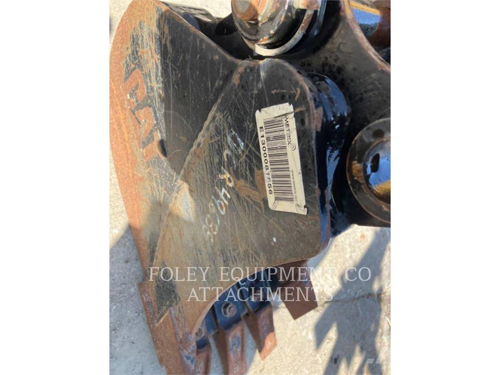 CAT BK301P09 Bageri gusjeničari