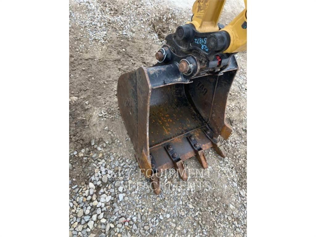 CAT BK302P24 Bageri gusjeničari