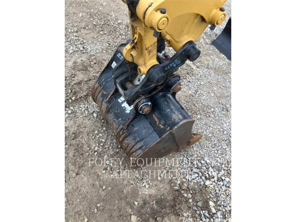CAT BK302P24 Bageri gusjeničari