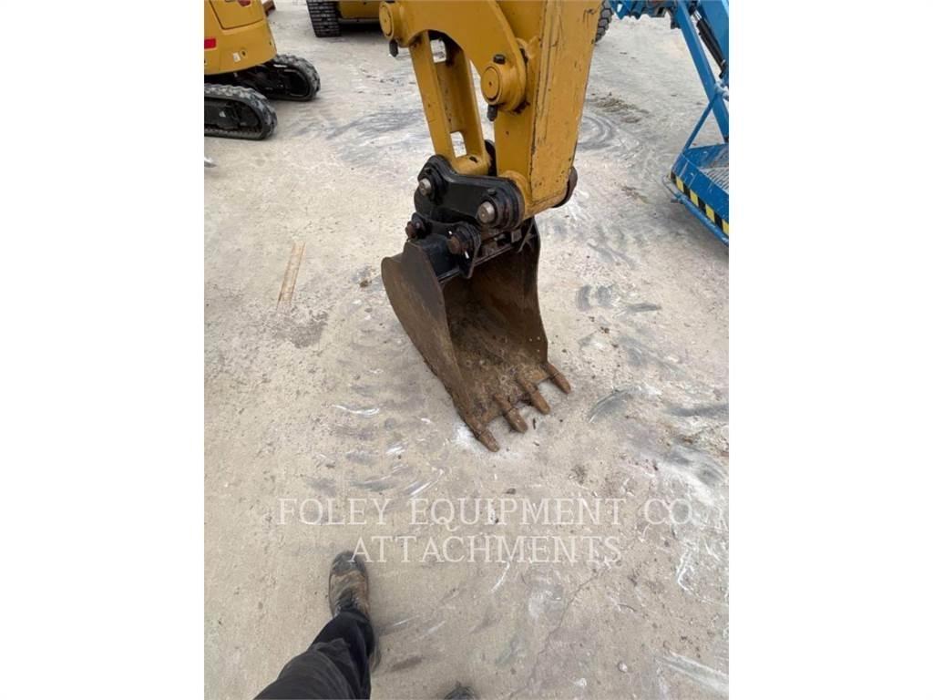 CAT BK305P20 Bageri gusjeničari