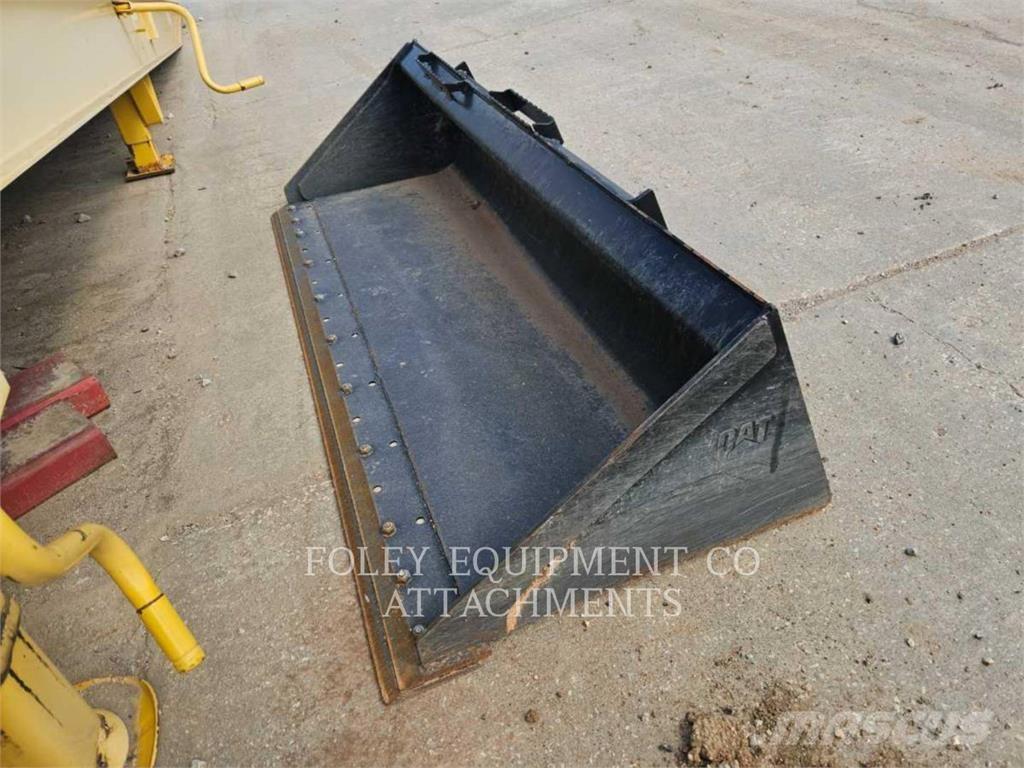 CAT BKSSLGP80S Skid steer mini utovarivači
