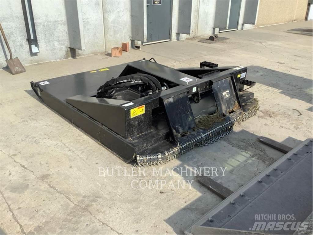 CAT BR320 Kosilice za pašnjak