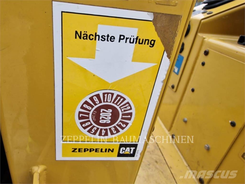 CAT CB1.7 Kompaktori zemlje