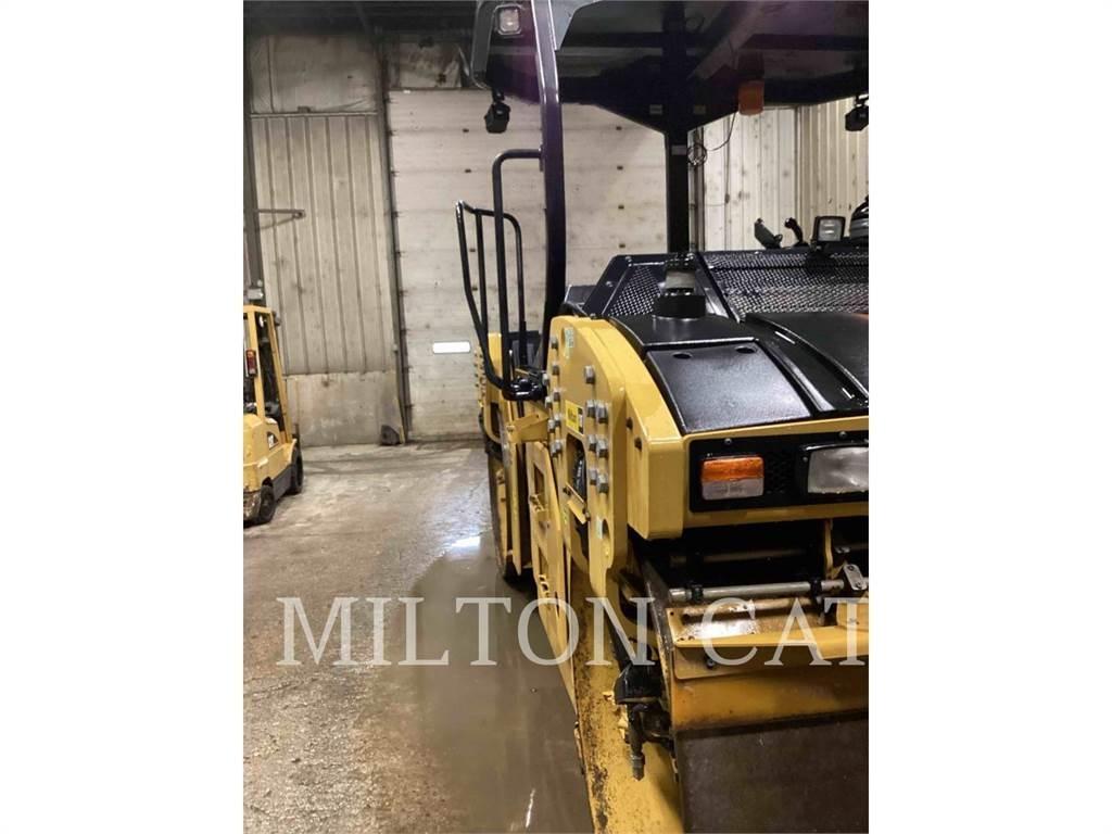 CAT CB13 Kompaktori zemlje