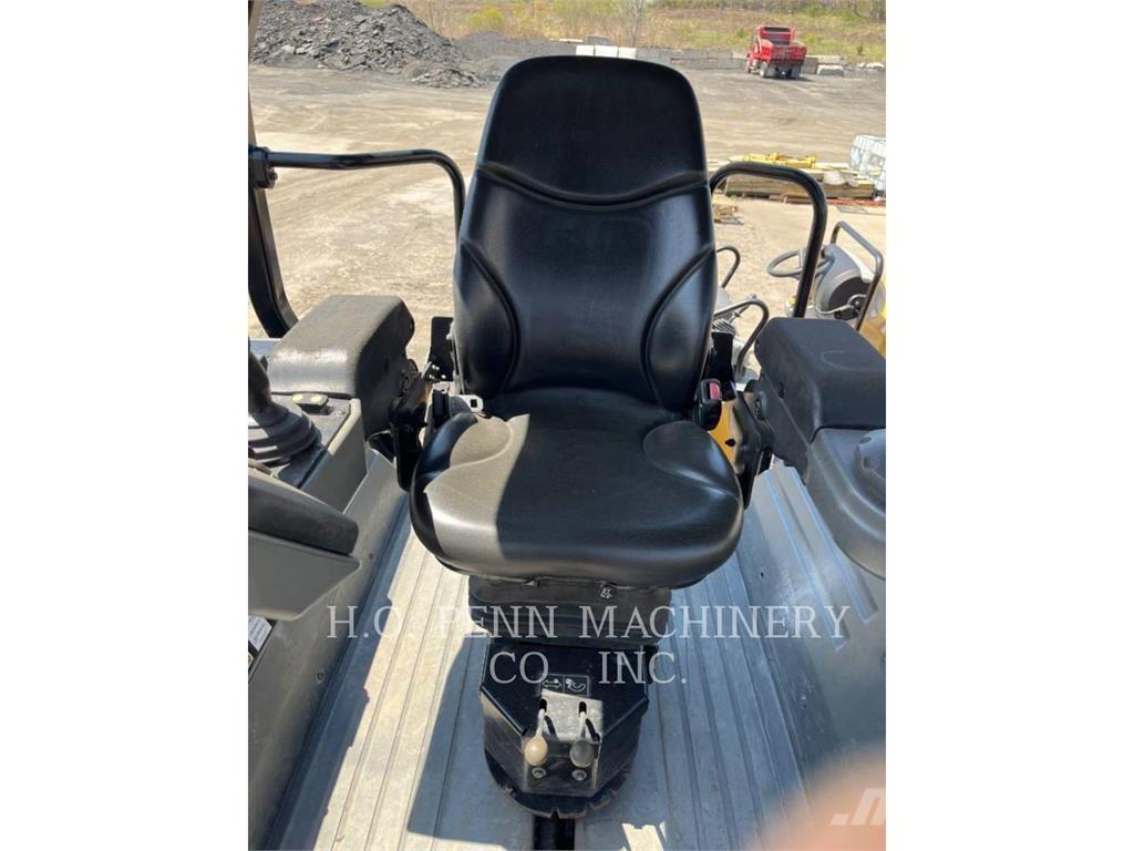 CAT CB13 Valjci sa dvojnim bubnjem