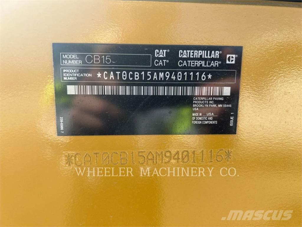 CAT CB15 CW VV Valjci sa dvojnim bubnjem