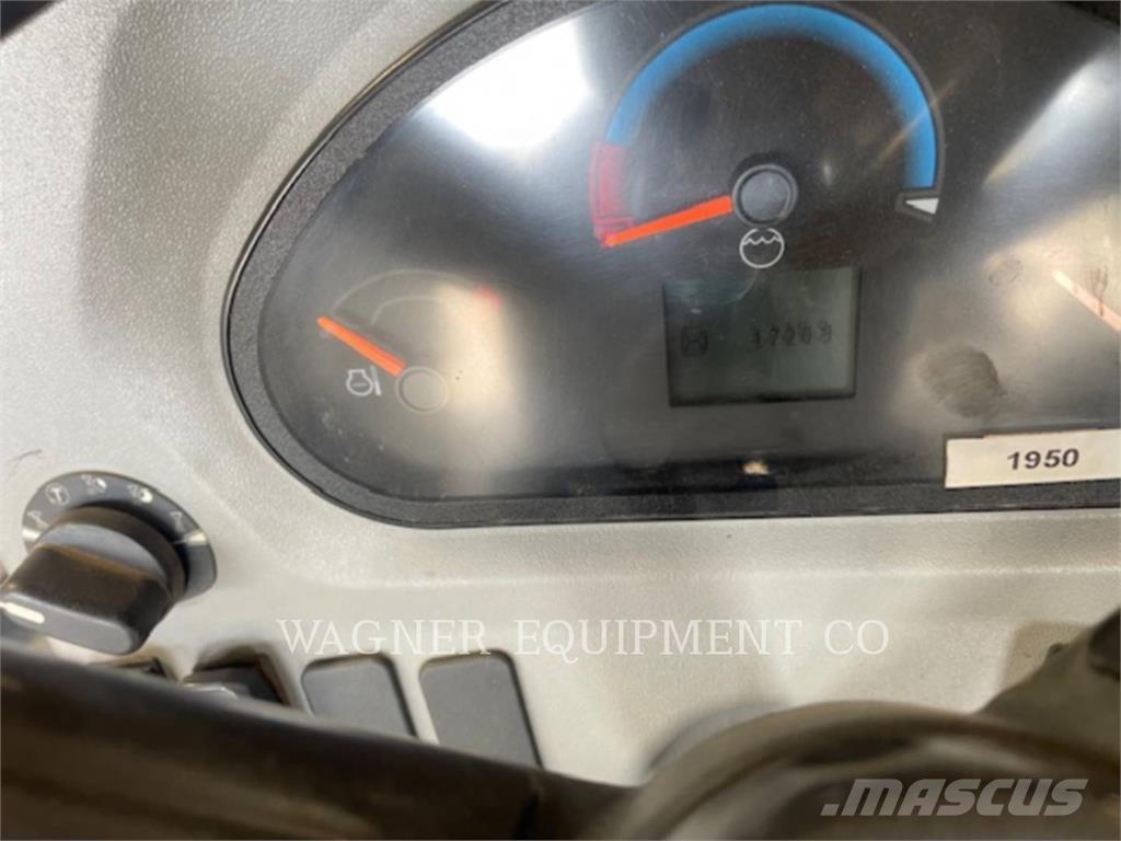 CAT CB2.7-03 Kompaktori zemlje